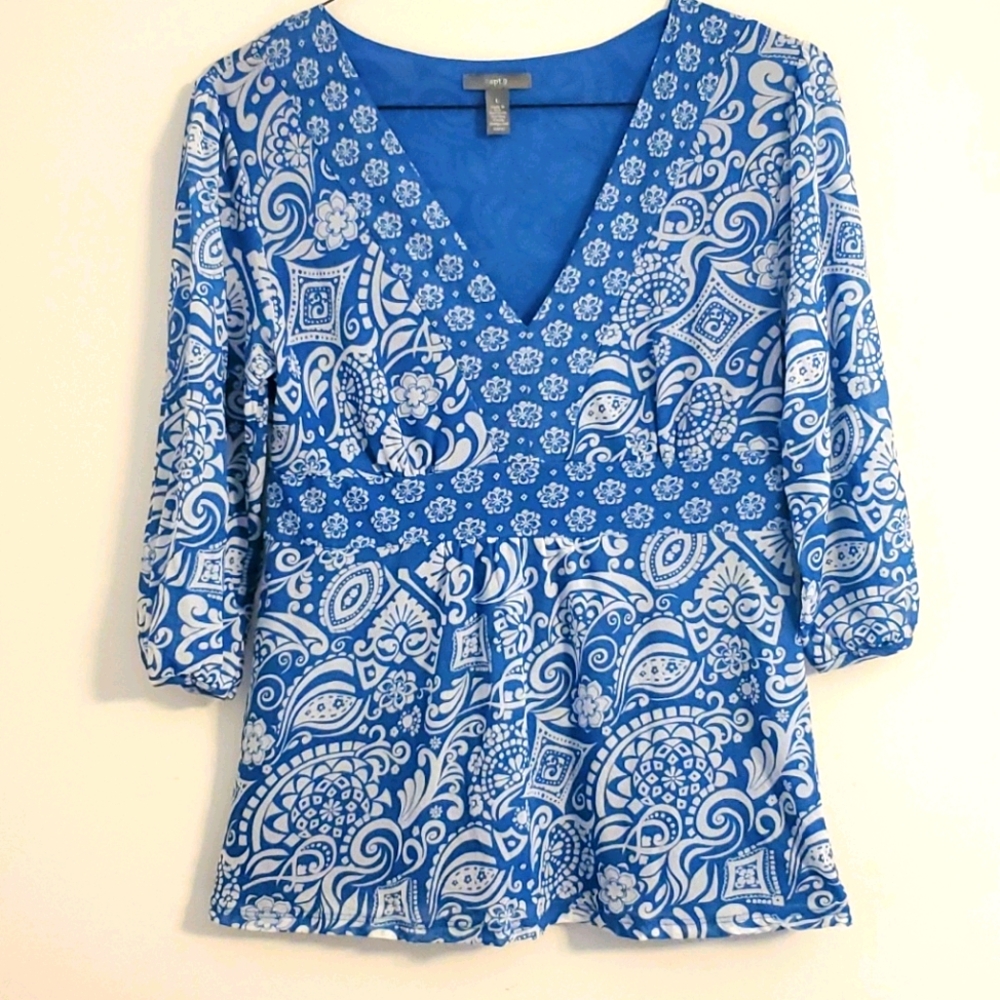 Apt. 9 Blue and White Paisley V Necklace 3/4 Sleeve Women's Top Size L